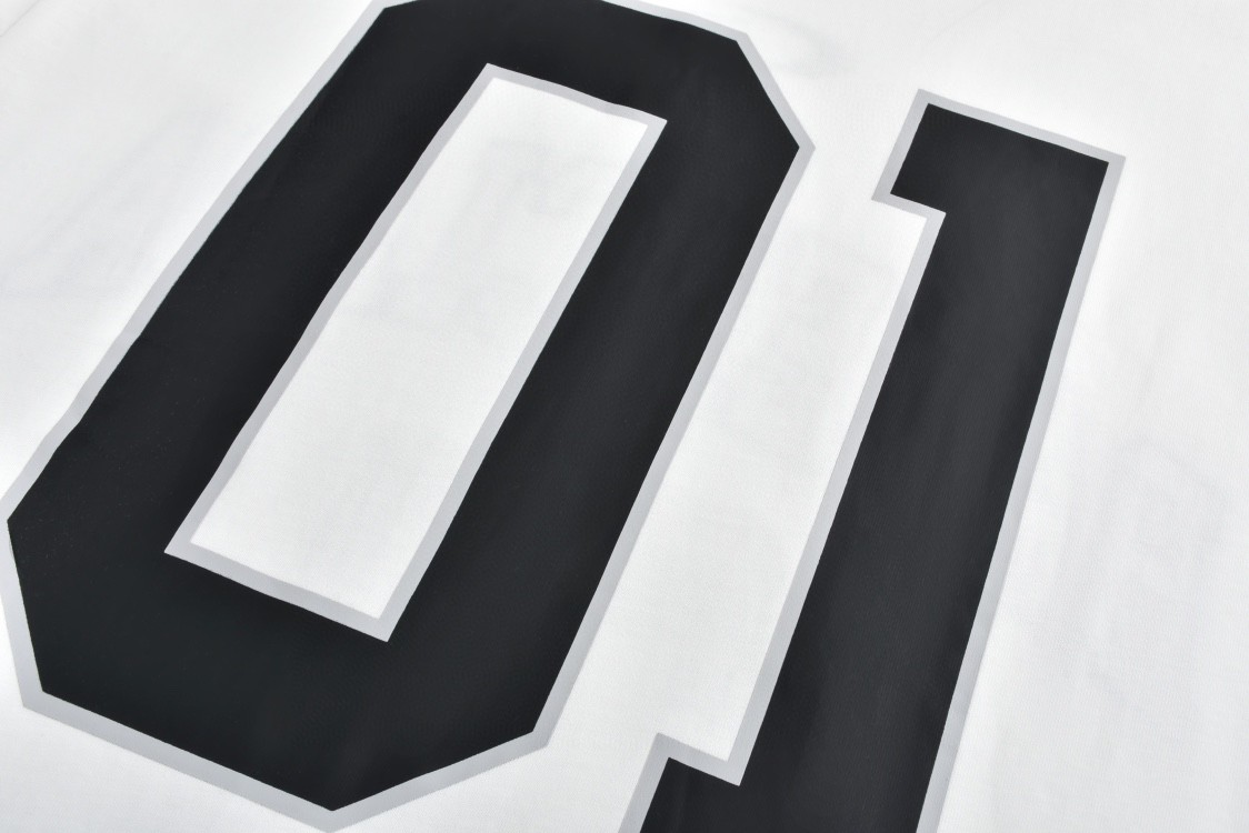 Balenciaga 巴黎世家 字母logo篮球01号印花T恤 长袖 白色