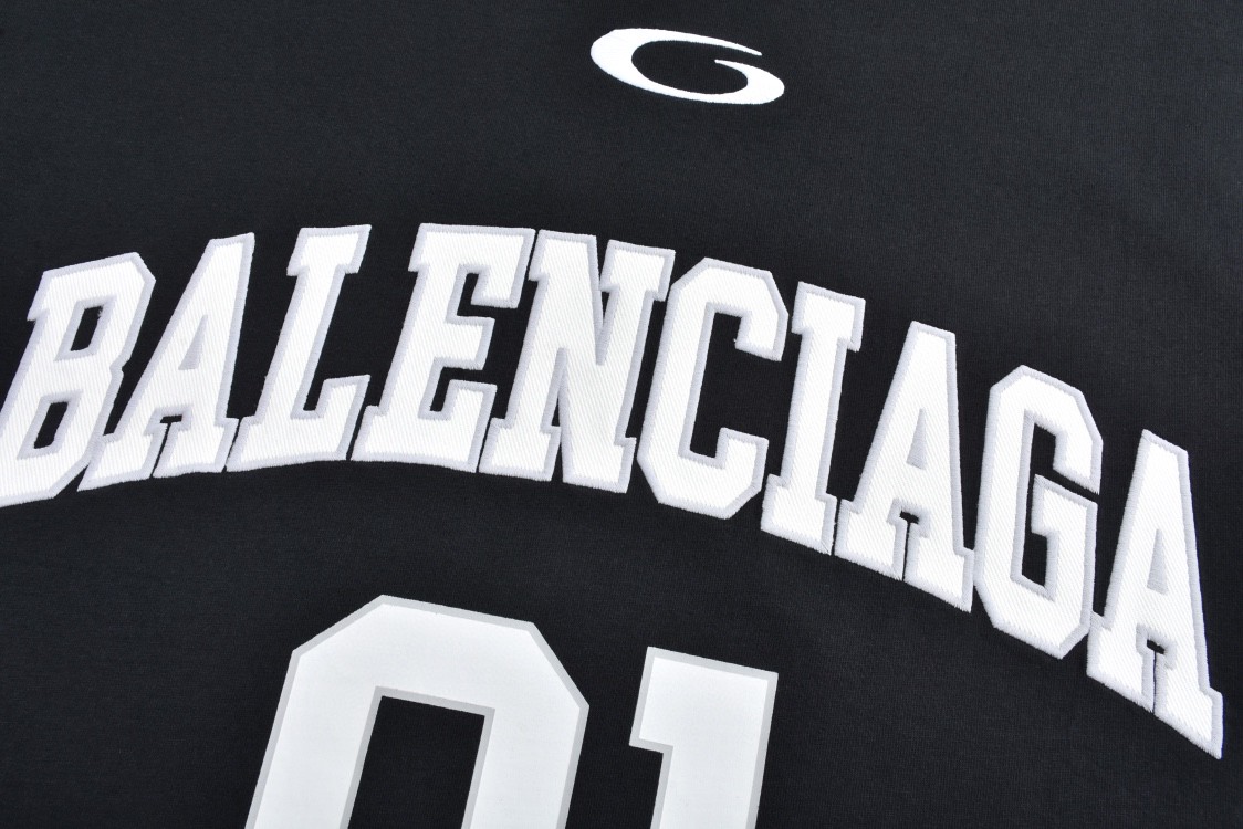 Balenciaga 巴黎世家 字母logo篮球01号印花圆领短袖 T恤 夏季 黑色 白色 蓝色 紫色 787349TRVW91055