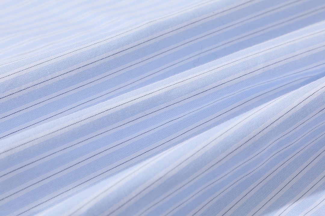 MIU MIU 缪缪 刺绣字母logo条纹衬衫 外套 长袖 蓝色