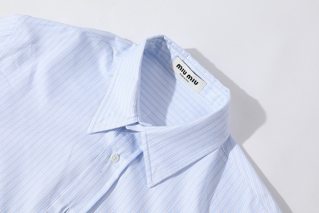 MIU MIU 缪缪 刺绣字母logo条纹衬衫 外套 长袖 蓝色