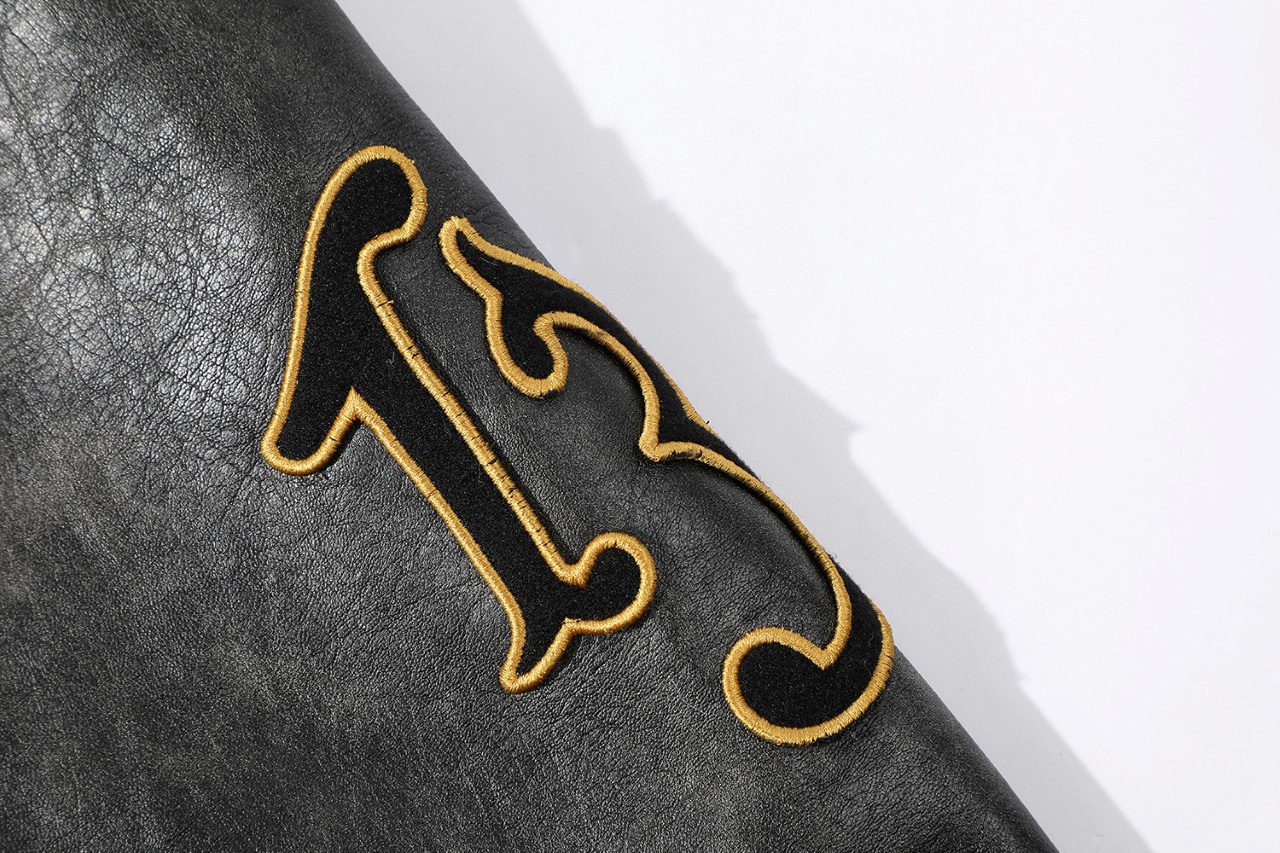 PRADA 普拉达 做旧擦脏字母logo皮衣外套 棒球服 夹克 长袖 象牙白 黑色 UPW518-15Y0-F0304-S-OOO