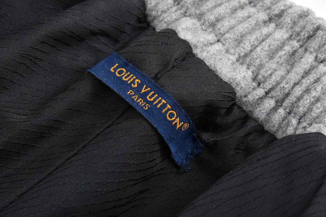 LOUIS VUITTON FW24 路易威登 字母铁标羊毛长裤 休闲裤 裤子 灰色