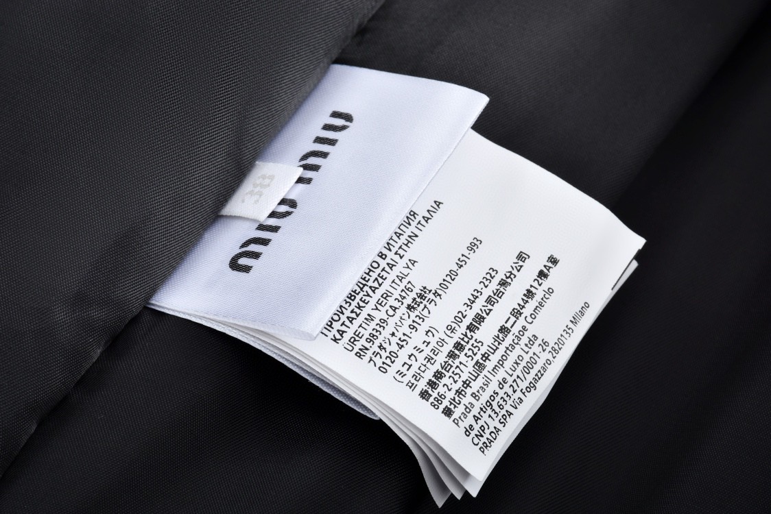 MIU MIU 缪缪 格纹logo贴标拉链连帽夹克 棉服 外套 长袖 ML1011-16DN-F0008-S-OOO