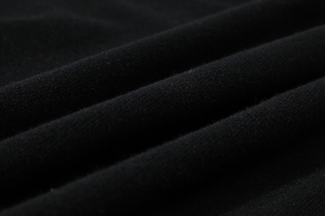 MIU MIU 缪缪 徽标刺绣logo羊毛polo领毛衣 长袖 黑色