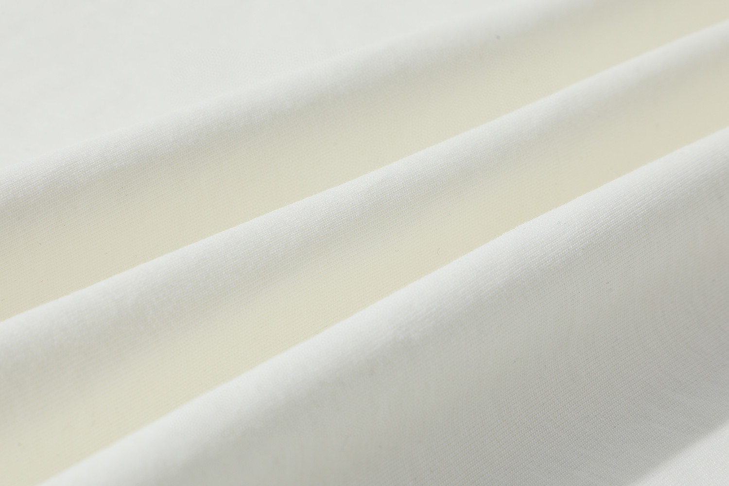 MIU MIU 撞色字母logo徽标圆领短袖 T恤 夏季 白色 黑色 MJN522-14EL-F0009-S-OOO