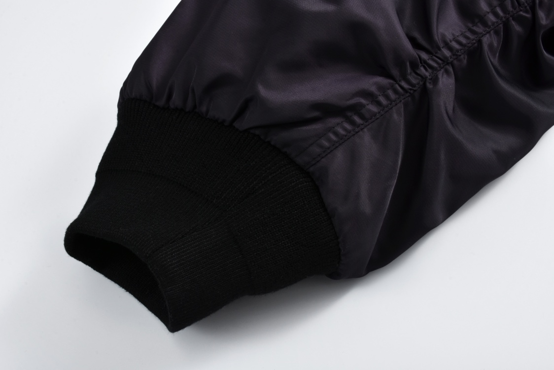 Balenciaga 巴黎世家 Lion Club Varsity SS25 立领单排扣飞行员夹克 棒球服 外套 长袖 黑色 814123TRO511000