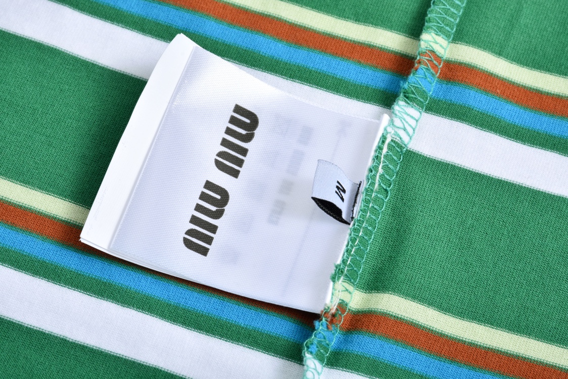 MIU MIU 拼色条纹字母logo徽标圆领短袖 T恤 夏季 咖色 绿色 MJN537-14RT-F03SN-S-OOO