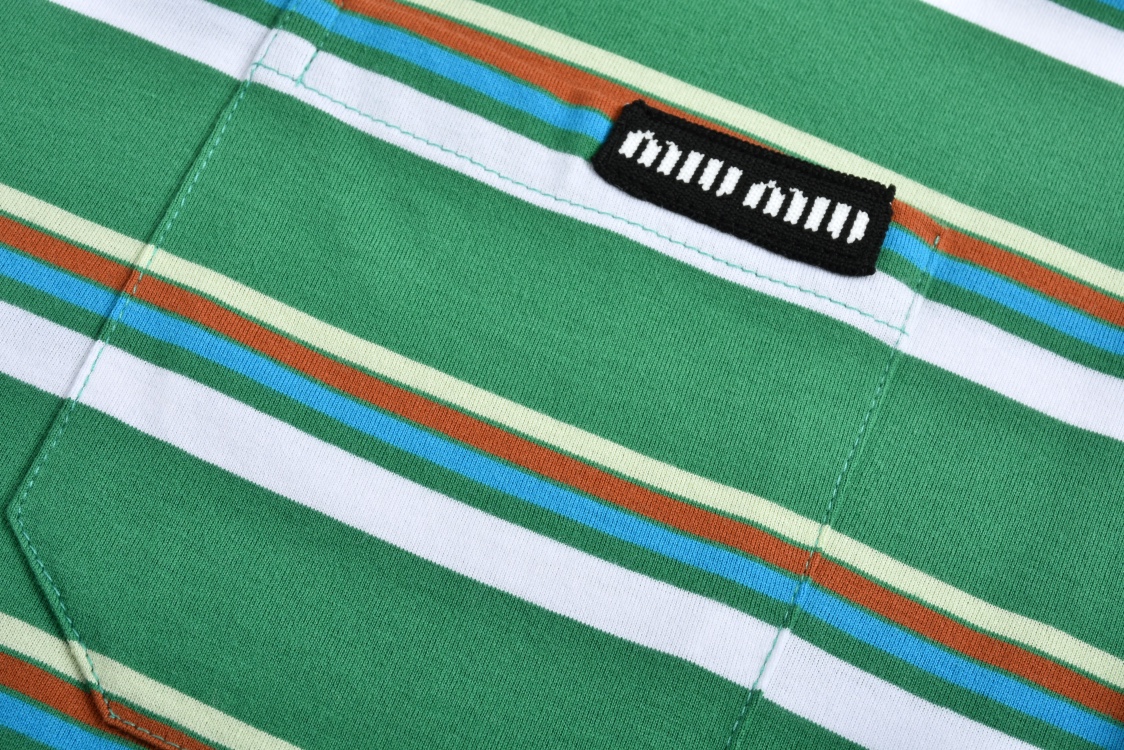 MIU MIU 拼色条纹字母logo徽标圆领短袖 T恤 夏季 咖色 绿色 MJN537-14RT-F03SN-S-OOO