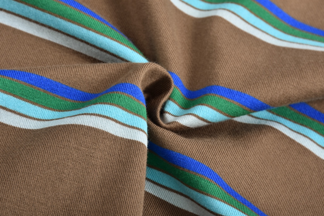 MIU MIU 拼色条纹字母logo徽标圆领短袖 T恤 夏季 咖色 绿色 MJN537-14RT-F03SN-S-OOO