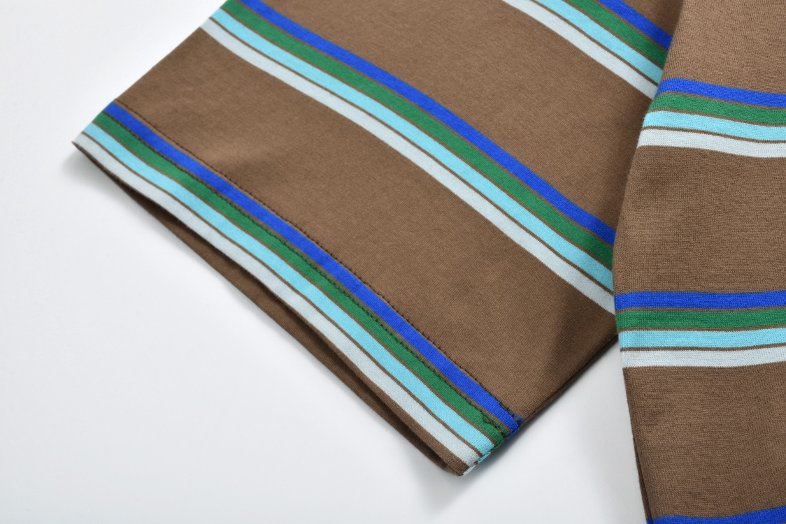 MIU MIU 拼色条纹字母logo徽标圆领短袖 T恤 夏季 咖色 绿色 MJN537-14RT-F03SN-S-OOO