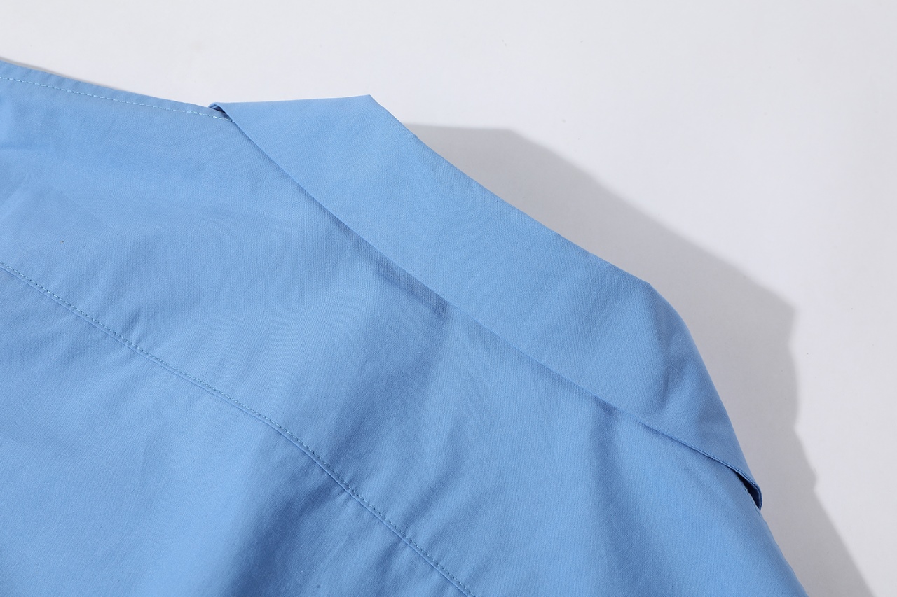 MIU MIU 缪缪 刺绣字母logo单排扣衬衫 长袖 蓝色 白色 MK1884-15UL-F0013-S-OOO