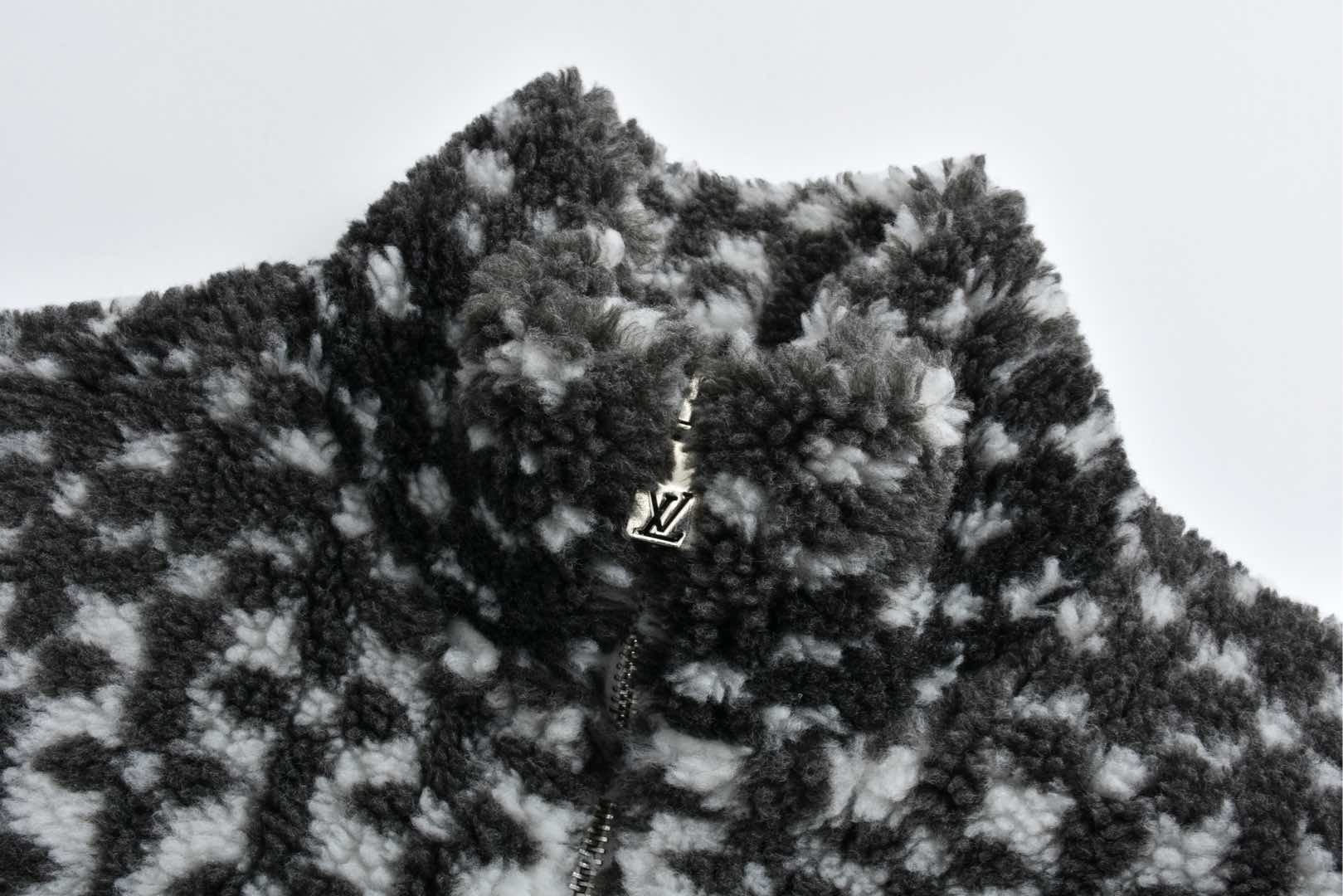 LOUIS VUITTON 路易威登 渐变泰迪羊羔毛拉链立领夹克 外套 长袖 白色 