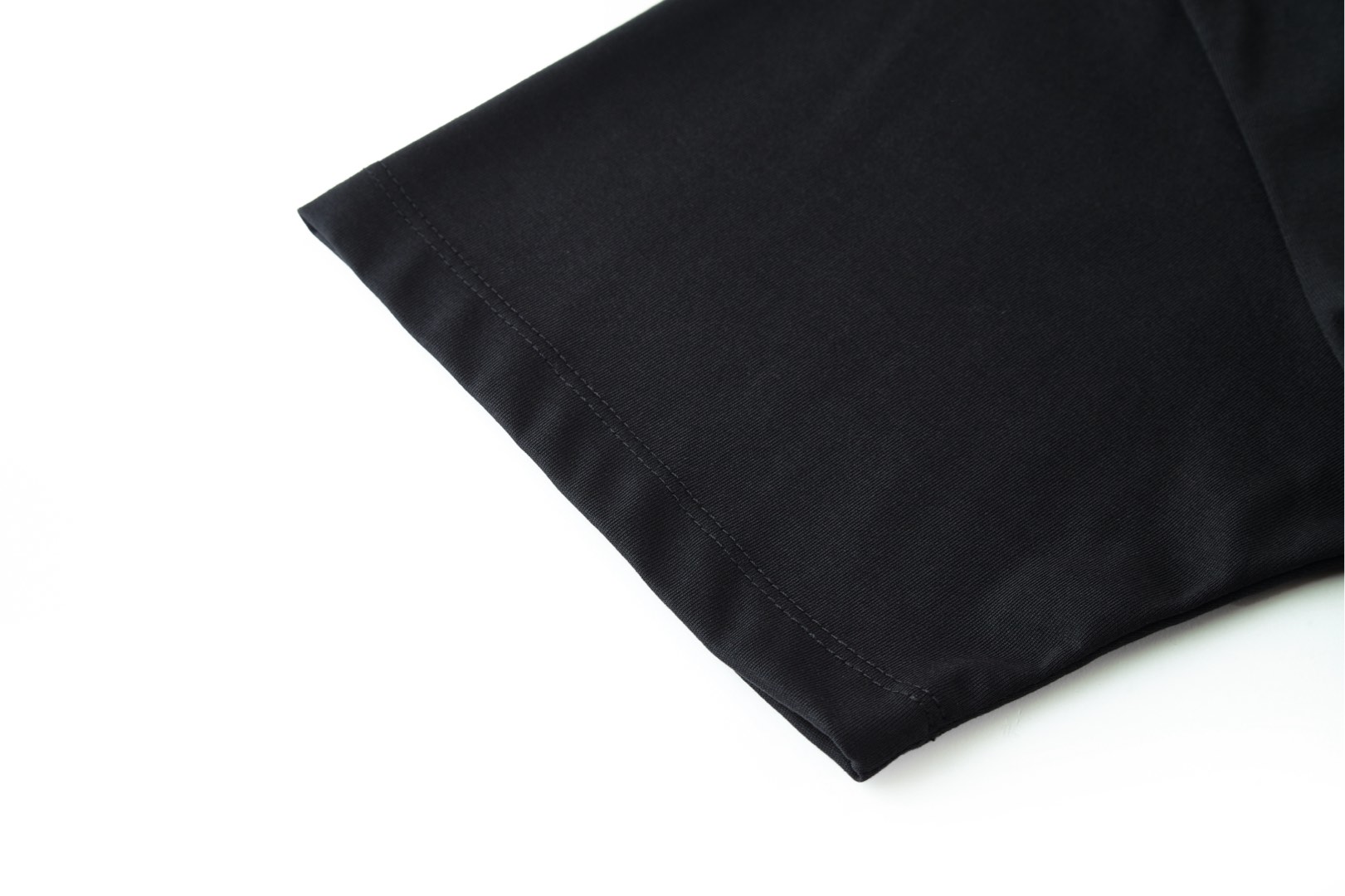 CELINE 赛琳 梵文刺绣字母logo印花 短袖 T恤 圆领 夏款 黑色 RX00D671Q-38AW