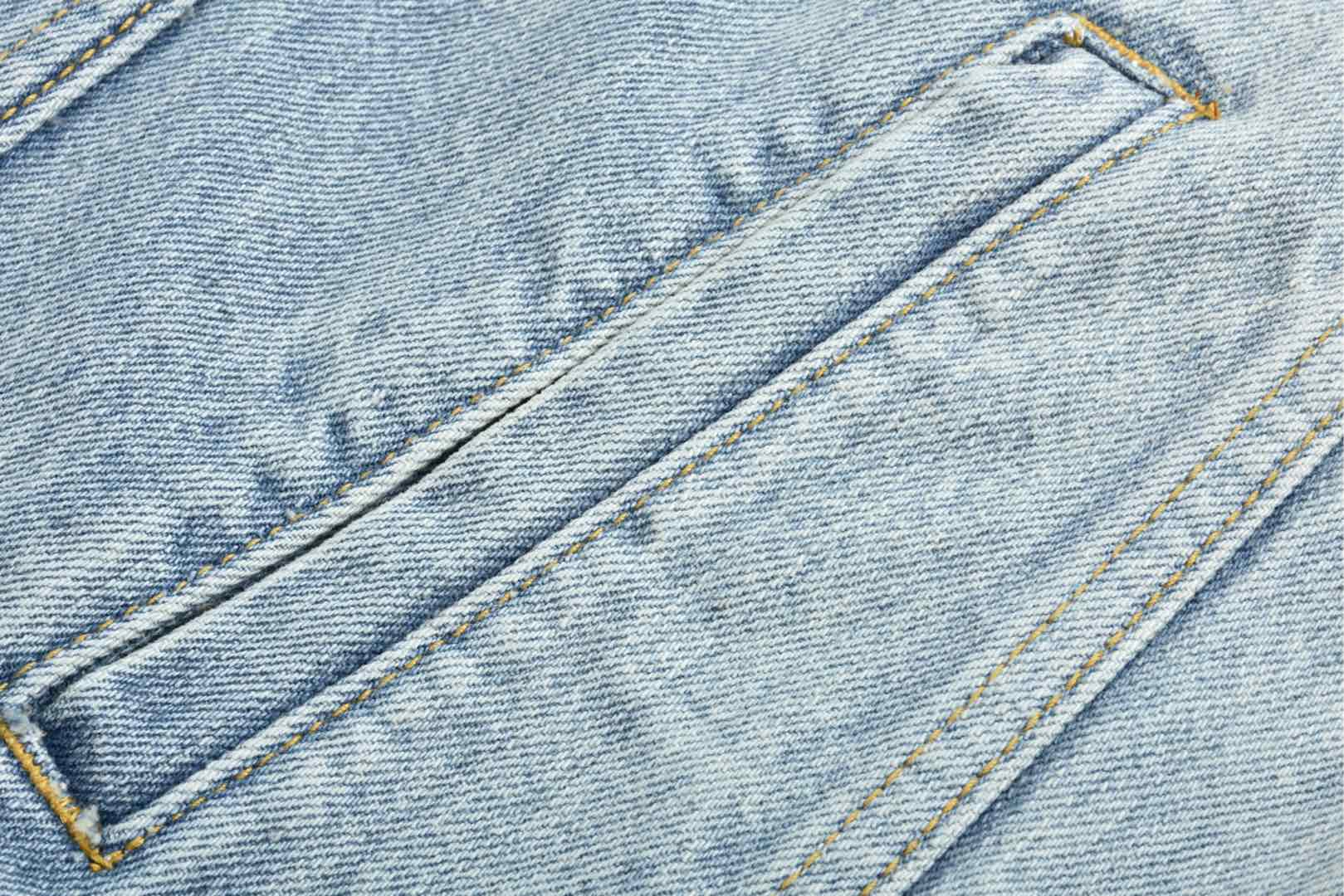 LOUIS VUITTON 路易威登 口袋绣花logo牛仔外套 牛仔衣 上衣 夹克 外套 蓝色 1AGINX