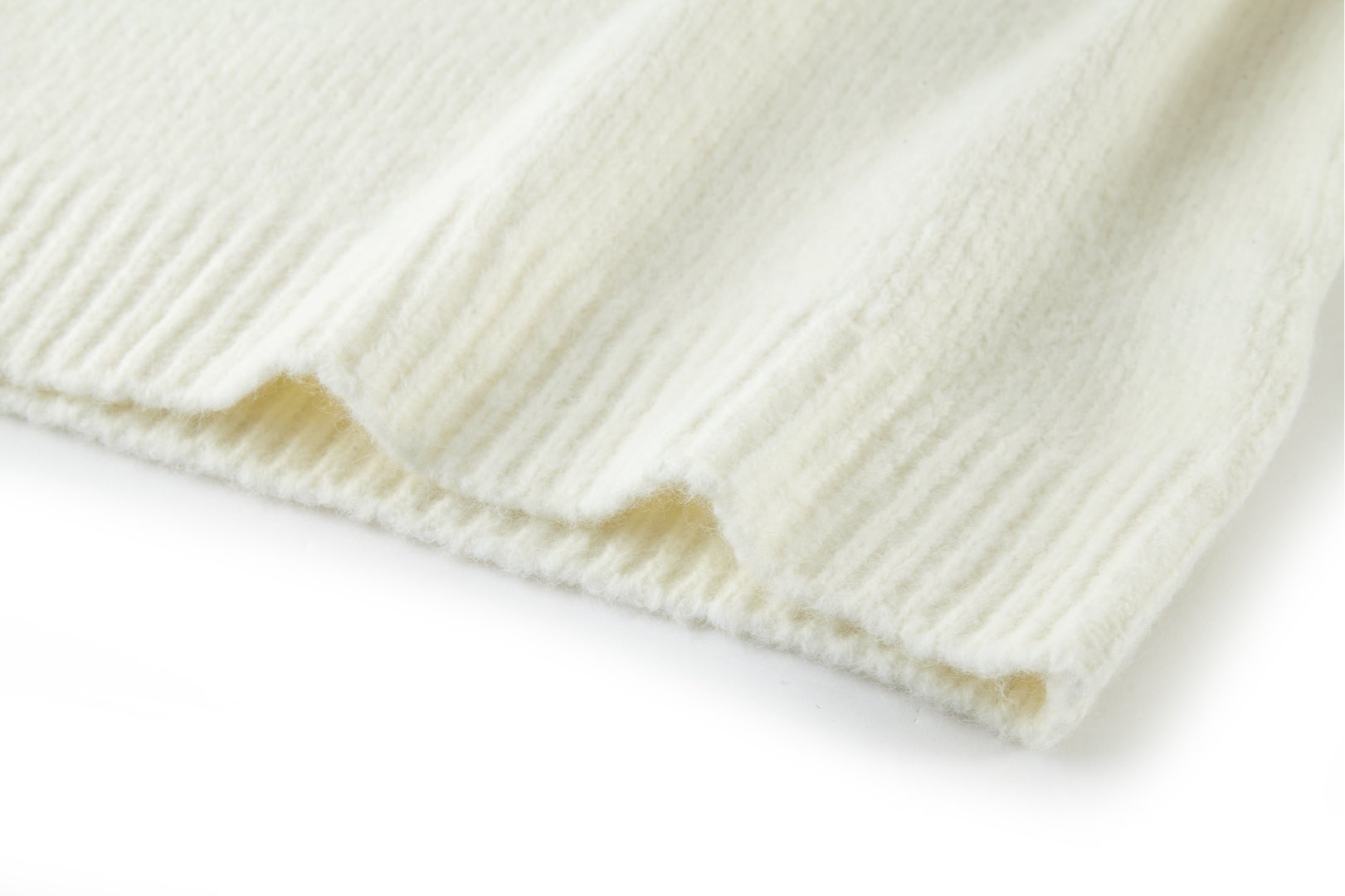 LOUIS VUITTON 路易威登 纯色字母嵌花圆领毛衣 长袖 白色 1AHEC0