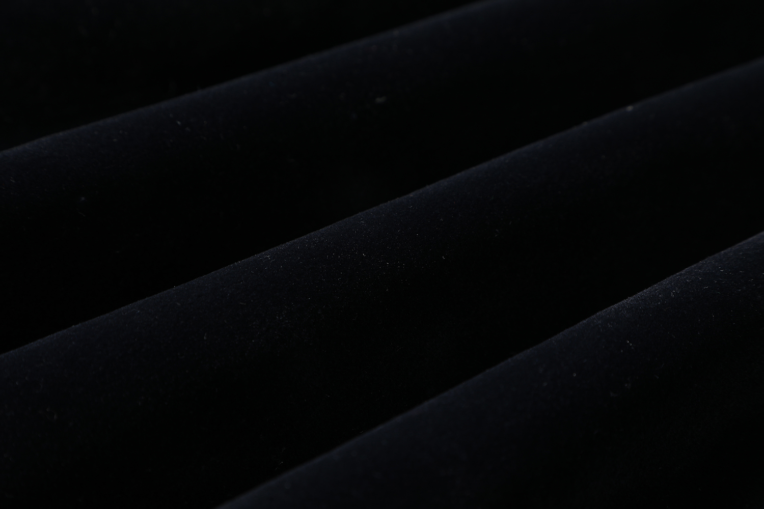 LOUIS VUITTON 路易威登 丝绒珍珠绣花棒球服 夹克 外套 黑色 1AGIMF