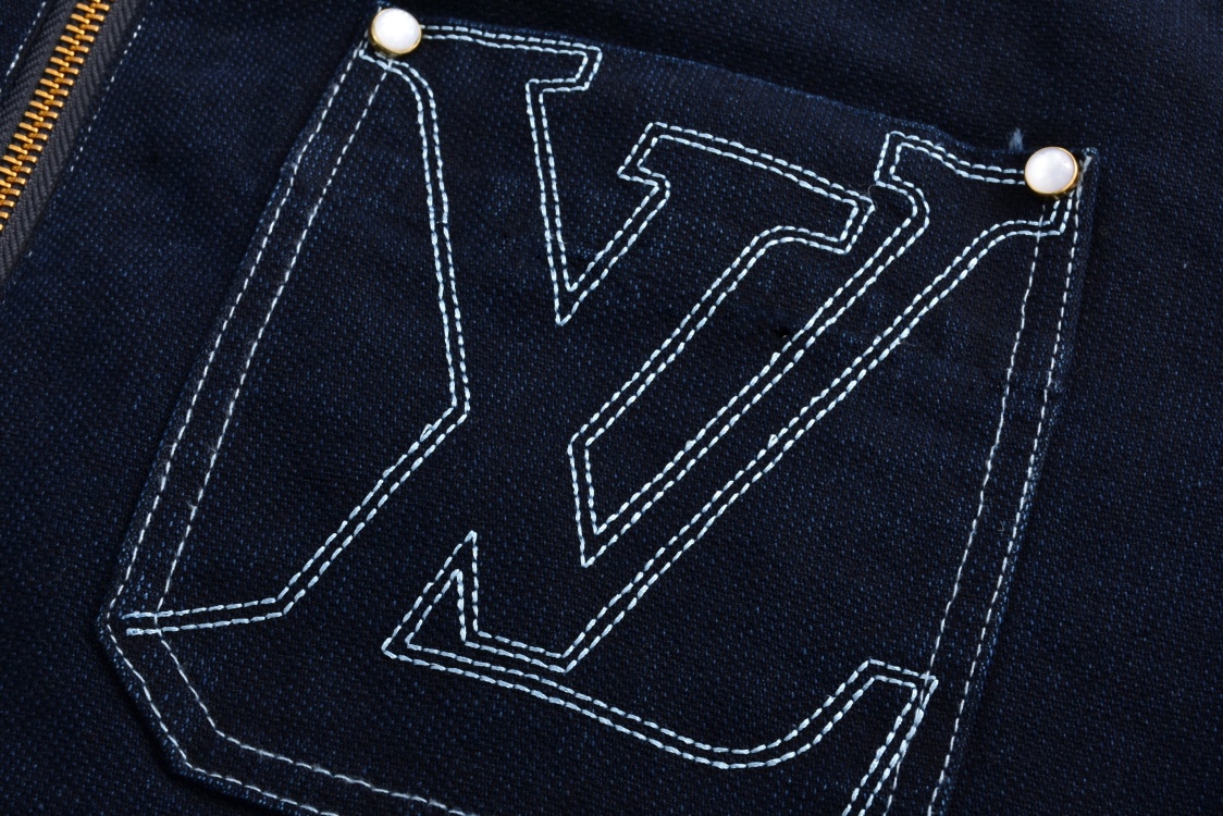 LOUIS VUITTON 路易威登 温斯特毛领拉链牛仔外套 夹克 长袖 蓝色 1AGIO5