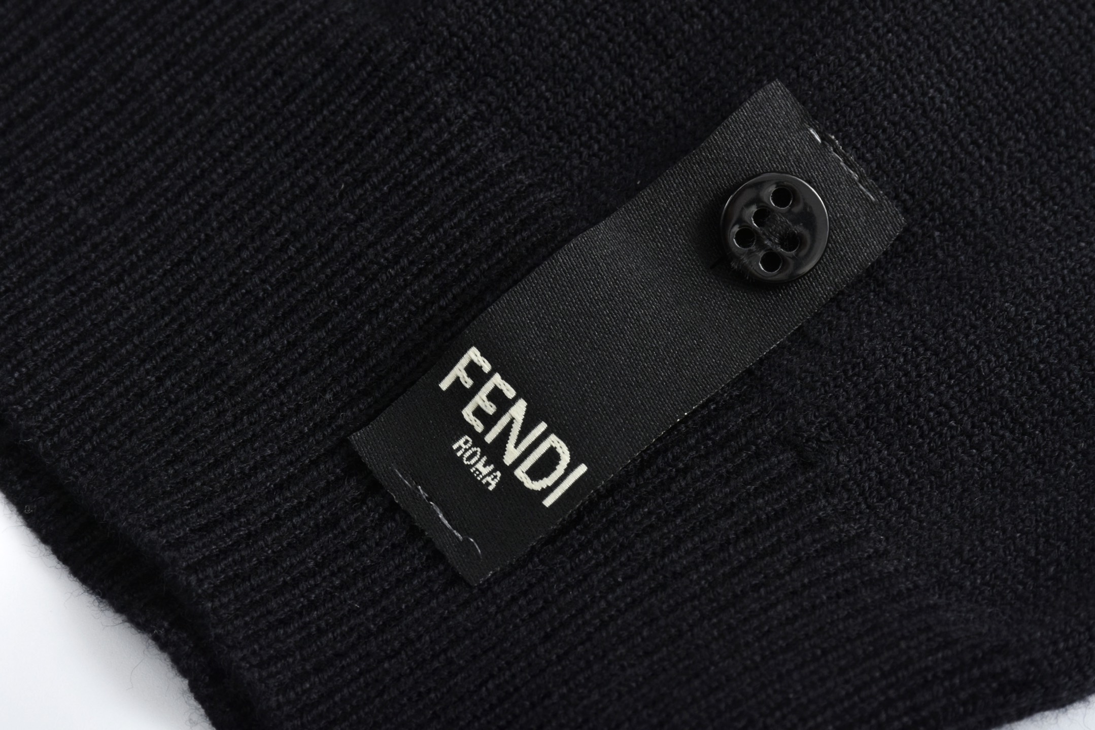 FENDI 芬迪 双F字母logo压花针织Polo衫 T恤 短袖 上衣 黑色 灰色