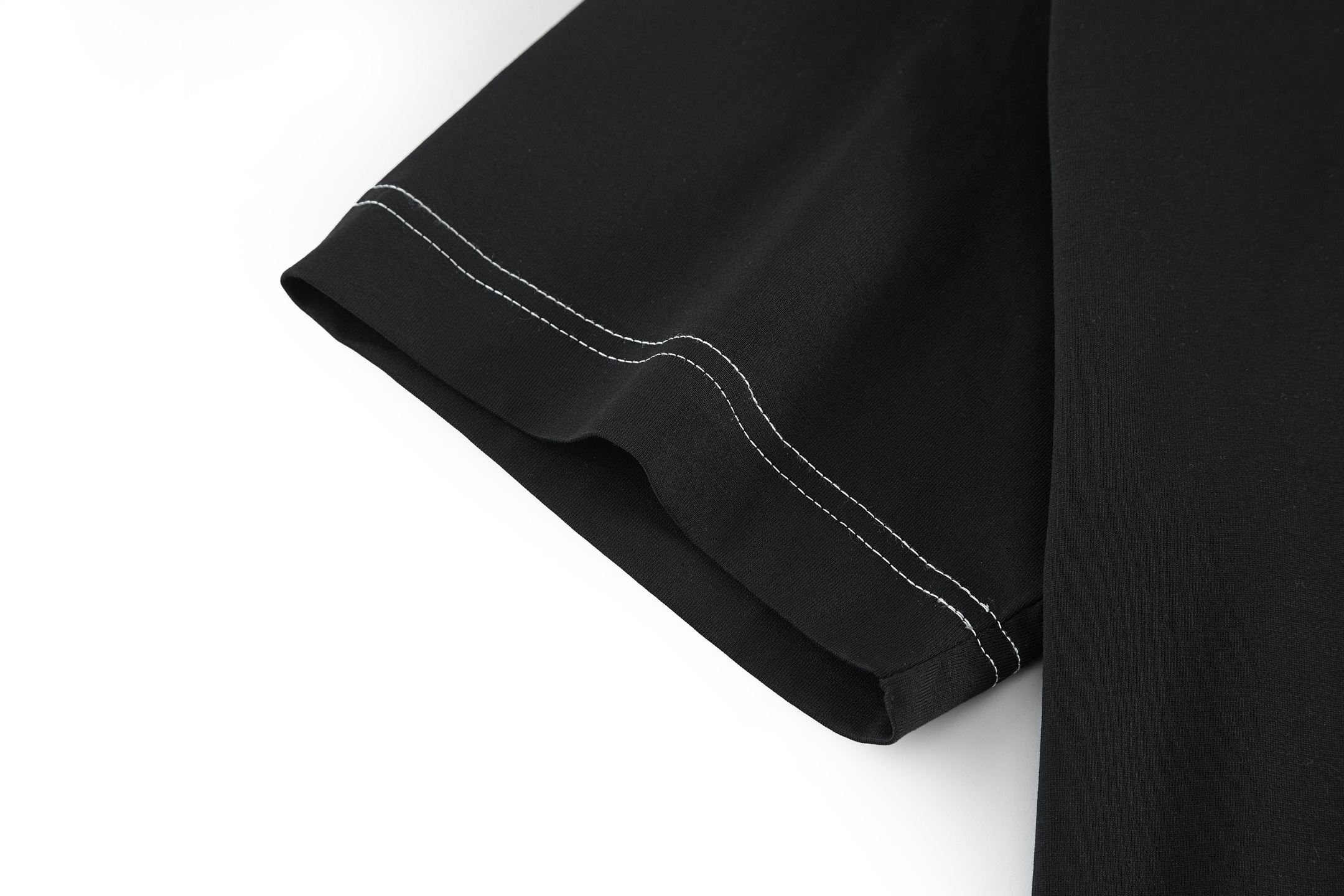 Givenchy 纪梵希 皮牌明线 T恤 短袖 套头 夏款 黑色 BM71MG3YPQ004