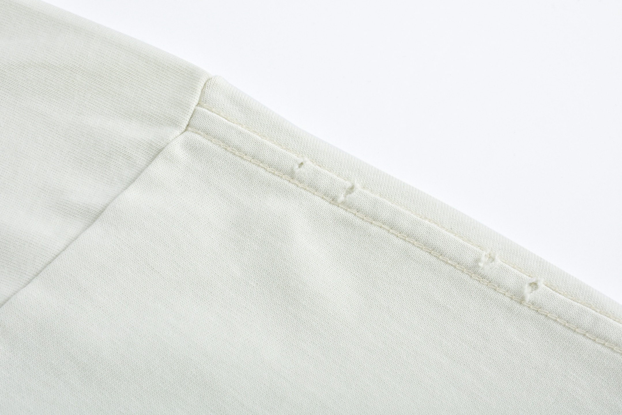 Balenciaga 巴黎世家 融化字母logo印花圆领短袖 T恤 夏季 白色 黑色 荧光绿 787349TRVS89081