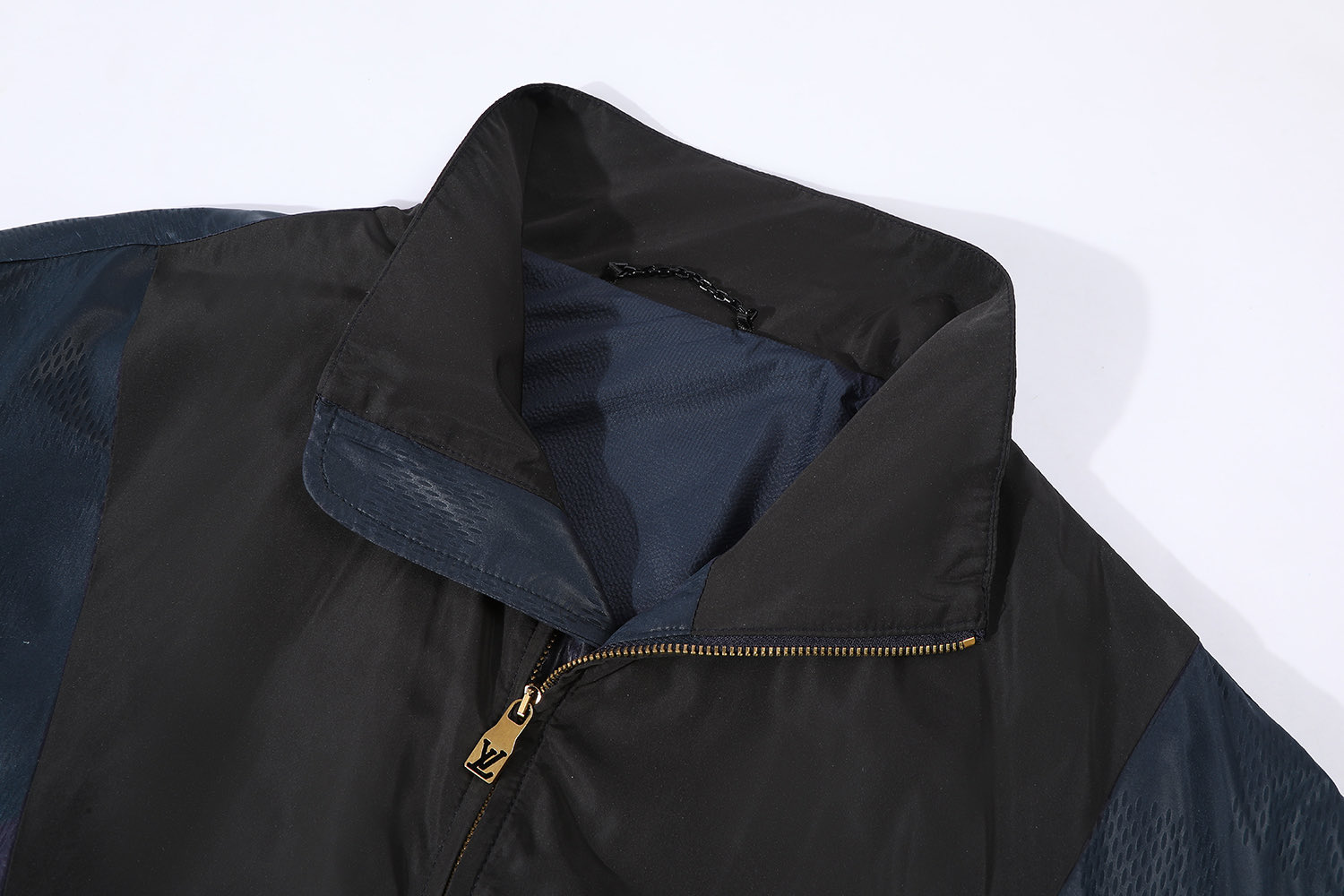 LOUIS VUITTON 路易威登 拼色暗纹棋盘拉链立领风衣夹克 外套 蓝色 1AGISY