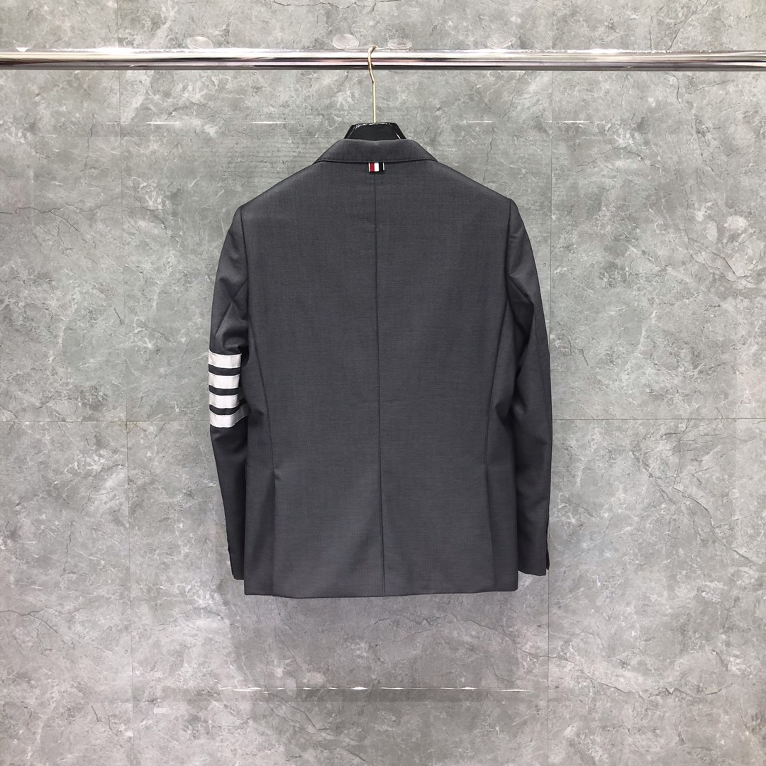THOM BROWNE 经典四杠西装外套 长袖 男款 灰色 藏青色