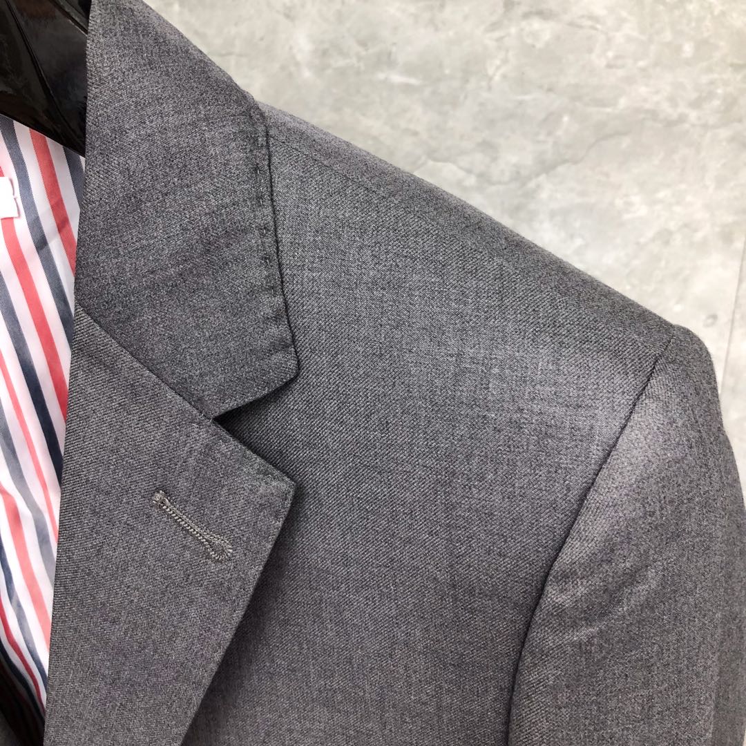 THOM BROWNE 经典四杠西装外套 长袖 男款 灰色 藏青色