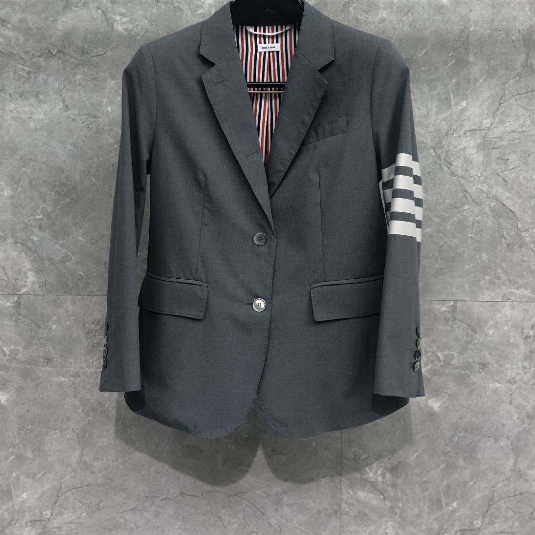 THOM BROWNE 经典四杠西装外套 长袖 女款 深灰色 藏青色 浅灰色