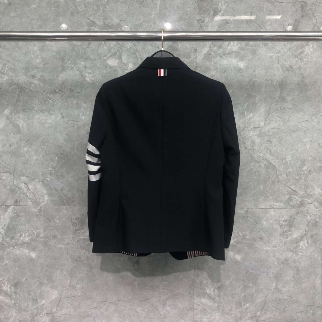 THOM BROWNE 经典四杠西装外套 长袖 女款 深灰色 藏青色 浅灰色