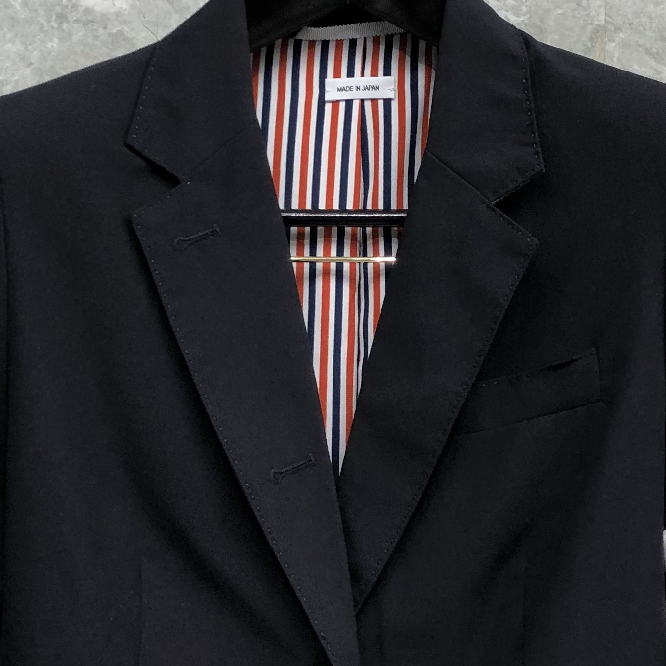 THOM BROWNE 经典四杠西装外套 长袖 女款 深灰色 藏青色 浅灰色