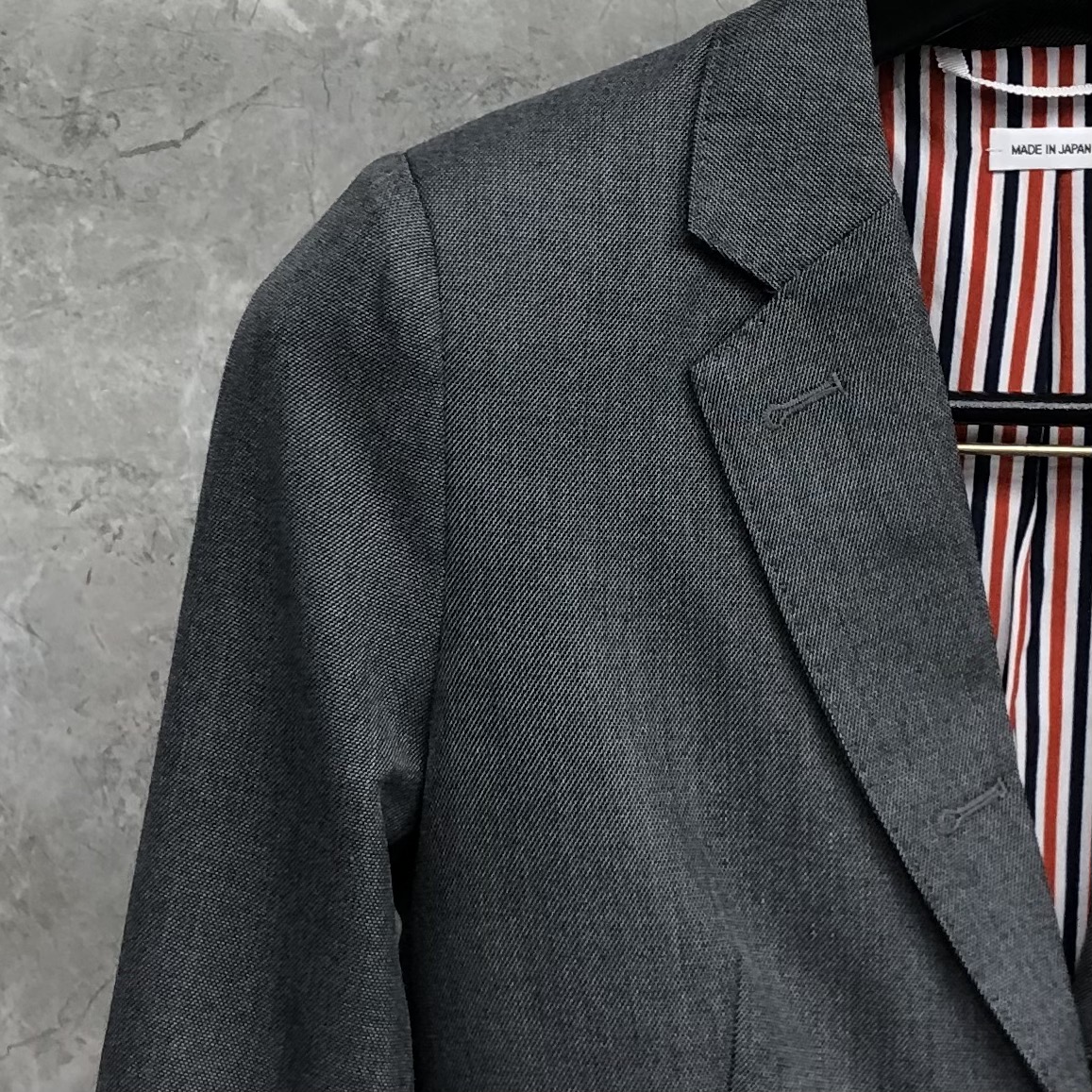 THOM BROWNE 经典四杠西装外套 长袖 女款 深灰色 藏青色 浅灰色