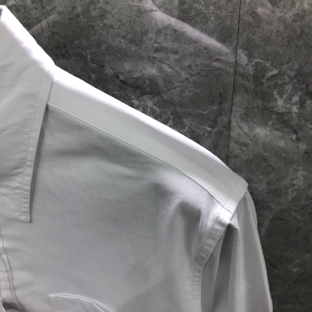 THOM BROWNE 双袖后幅过肩织带单排扣衬衫 外套 长袖 白色