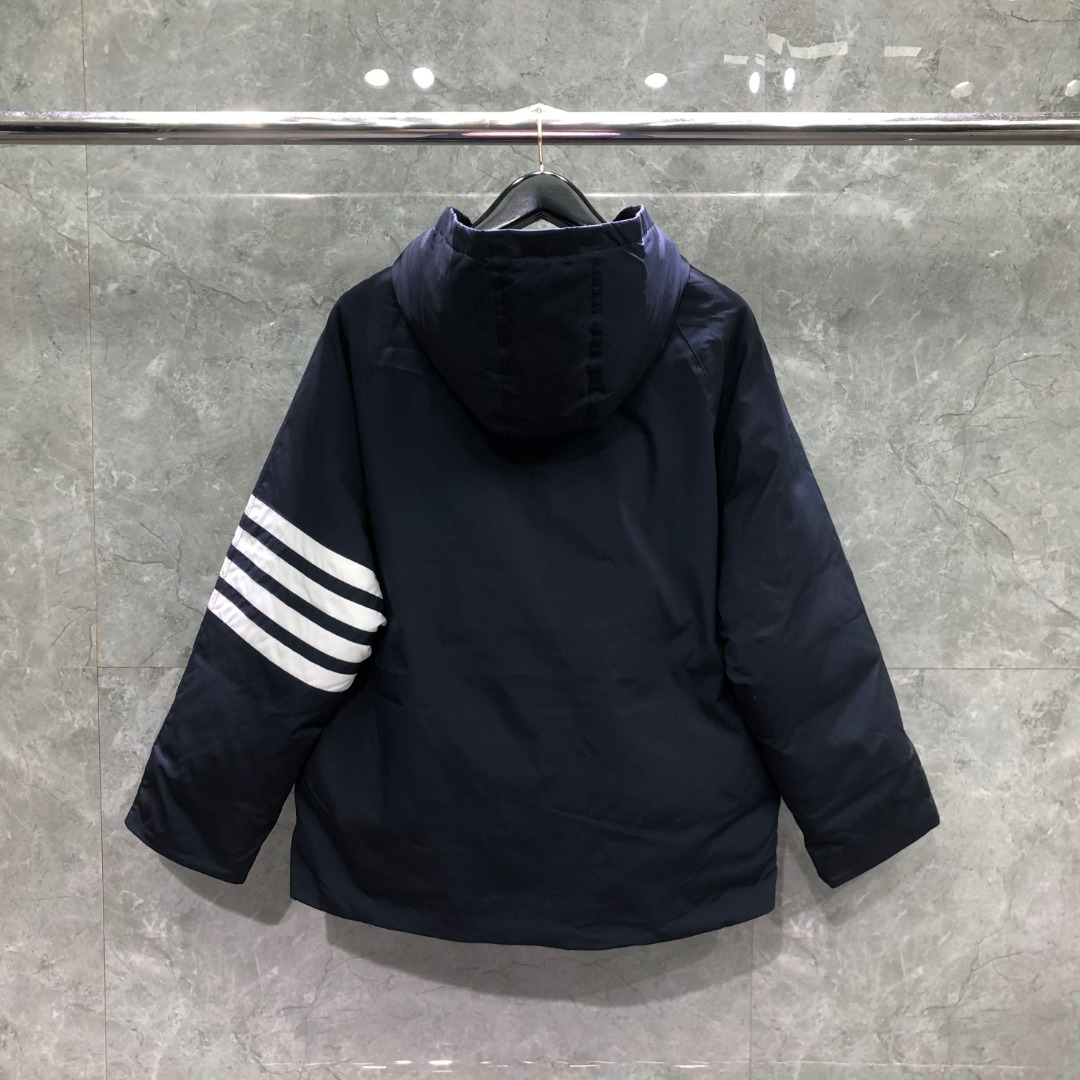 THOM BROWNE 白色四条杠连帽拉链羽绒服 派克服 外套 夹克 长袖 灰色 海军蓝 MOD072X-07259-415