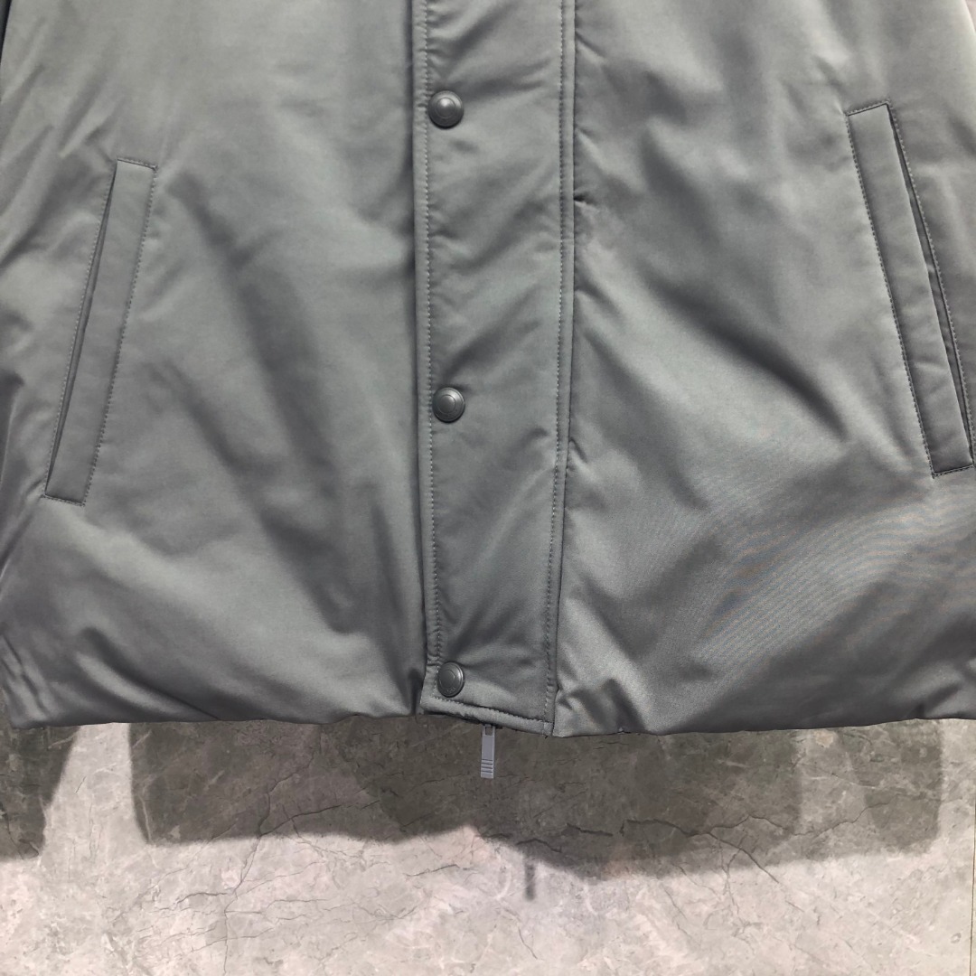 THOM BROWNE 白色四条杠连帽拉链羽绒服 派克服 外套 夹克 长袖 灰色 海军蓝 MOD072X-07259-415
