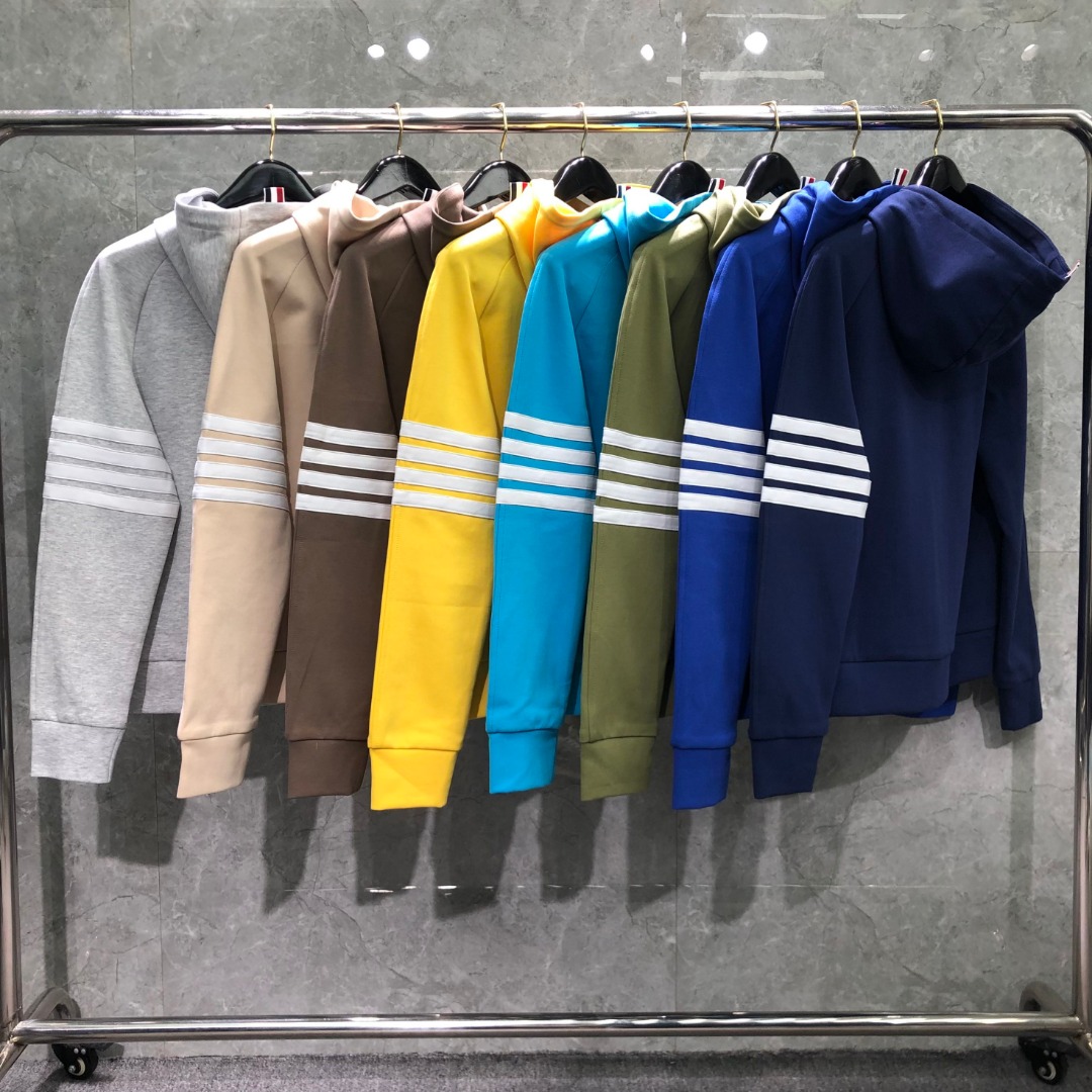 THOM BROWNE 白色四杠小狗印花拉链连帽卫衣 开衫 外套 长袖 天蓝色 灰色 杏色 卡其色 黄色 湖水蓝 军绿色 深蓝色