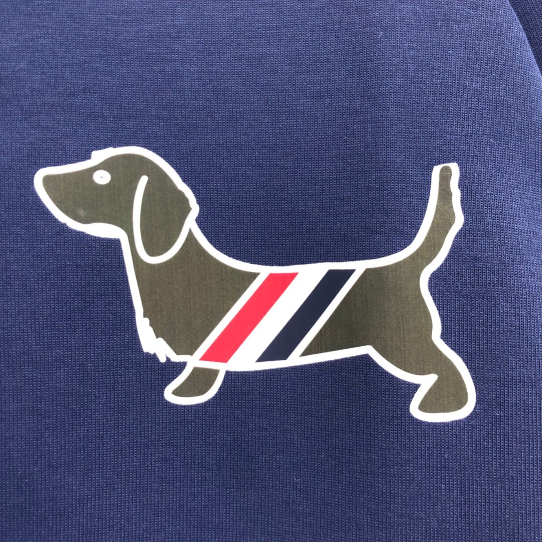 THOM BROWNE 白色四杠小狗印花拉链连帽卫衣 开衫 外套 长袖 天蓝色 灰色 杏色 卡其色 黄色 湖水蓝 军绿色 深蓝色