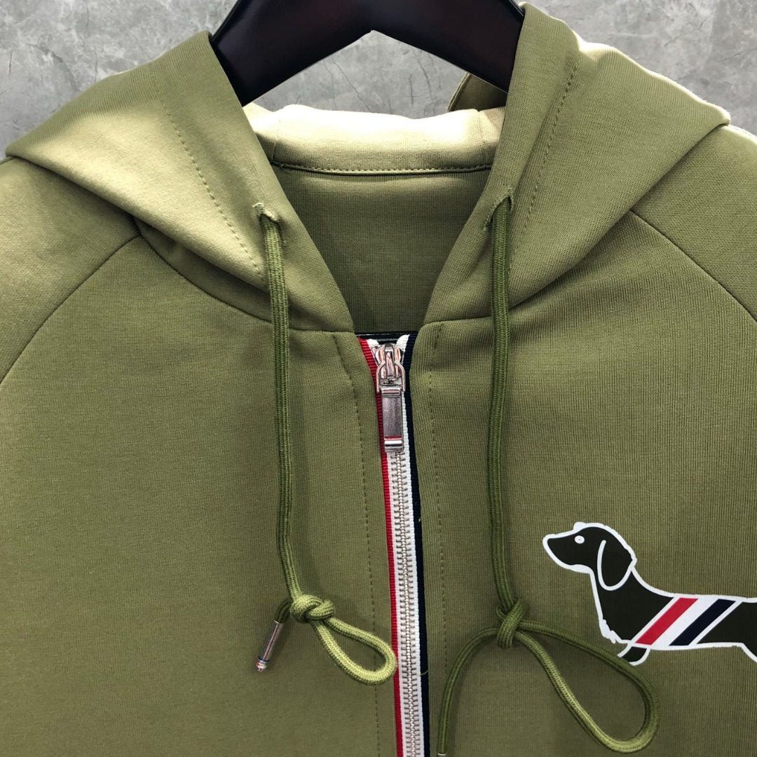 THOM BROWNE 白色四杠小狗印花拉链连帽卫衣 开衫 外套 长袖 天蓝色 灰色 杏色 卡其色 黄色 湖水蓝 军绿色 深蓝色