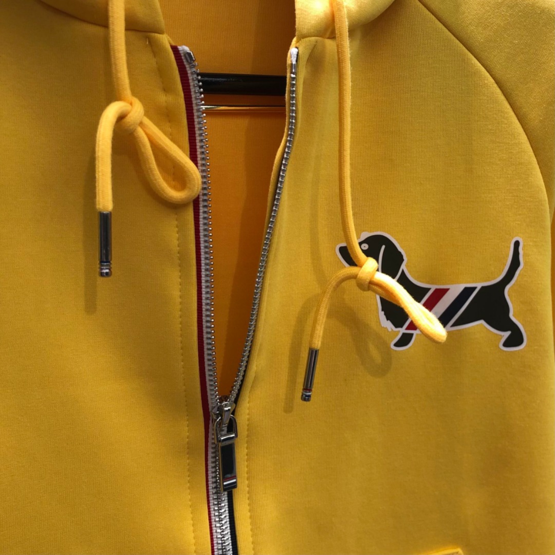 THOM BROWNE 白色四杠小狗印花拉链连帽卫衣 开衫 外套 长袖 天蓝色 灰色 杏色 卡其色 黄色 湖水蓝 军绿色 深蓝色