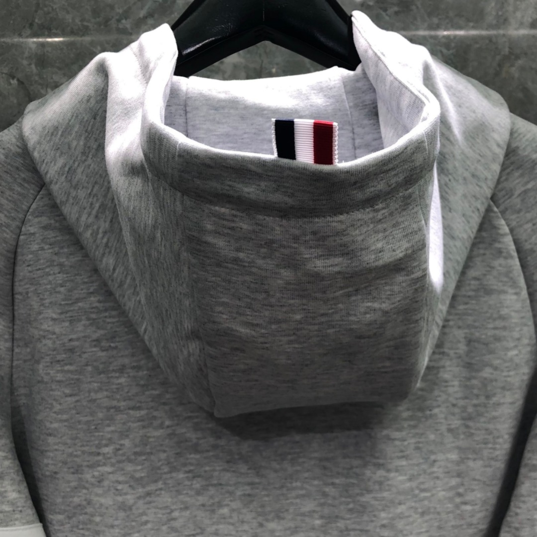 THOM BROWNE 白色四杠小狗印花拉链连帽卫衣 开衫 外套 长袖 天蓝色 灰色 杏色 卡其色 黄色 湖水蓝 军绿色 深蓝色