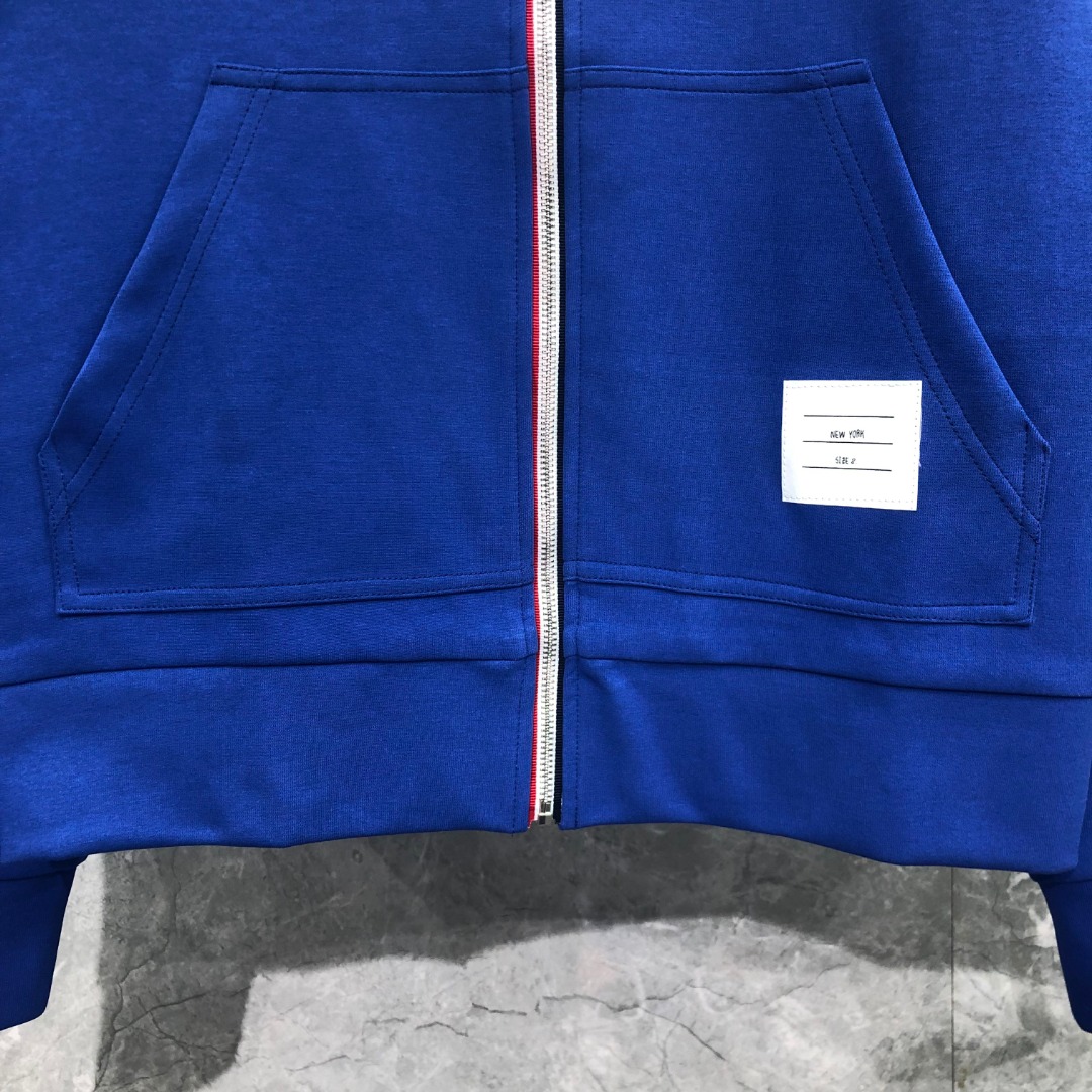 THOM BROWNE 白色四杠小狗印花拉链连帽卫衣 开衫 外套 长袖 天蓝色 灰色 杏色 卡其色 黄色 湖水蓝 军绿色 深蓝色