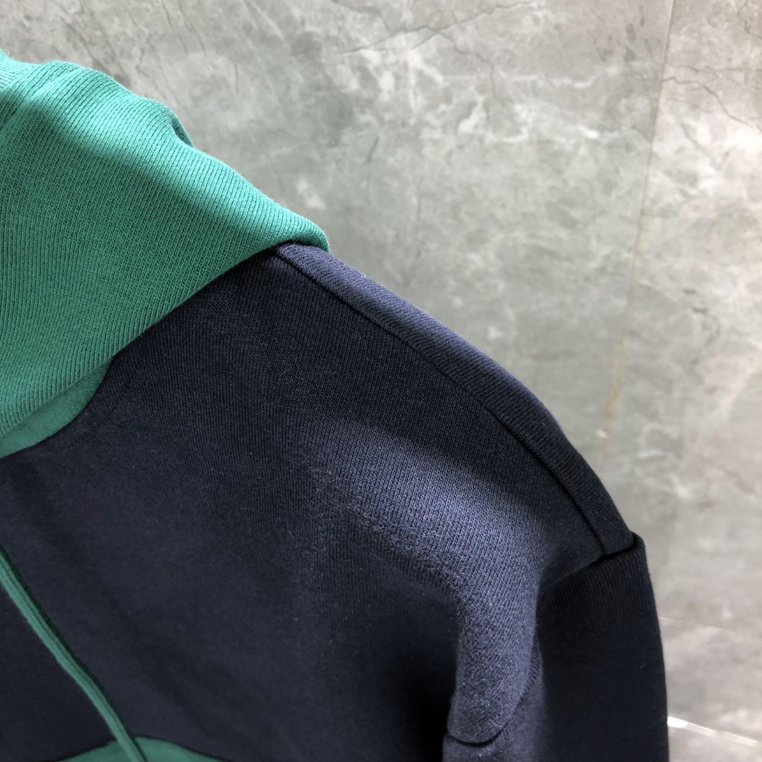 THOM BROWNE 拼色套头连帽卫衣 长袖 墨绿色