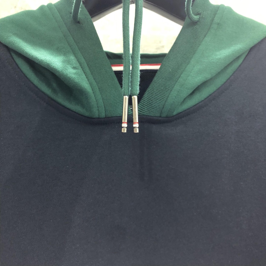 THOM BROWNE 拼色套头连帽卫衣 长袖 墨绿色