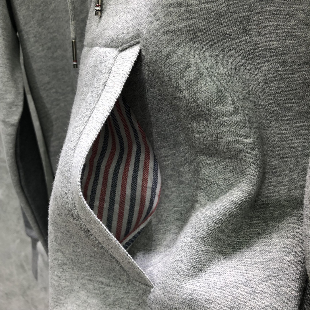 THOM BROWNE 灰色四杠拼色拉链连帽卫衣 长袖 灰色