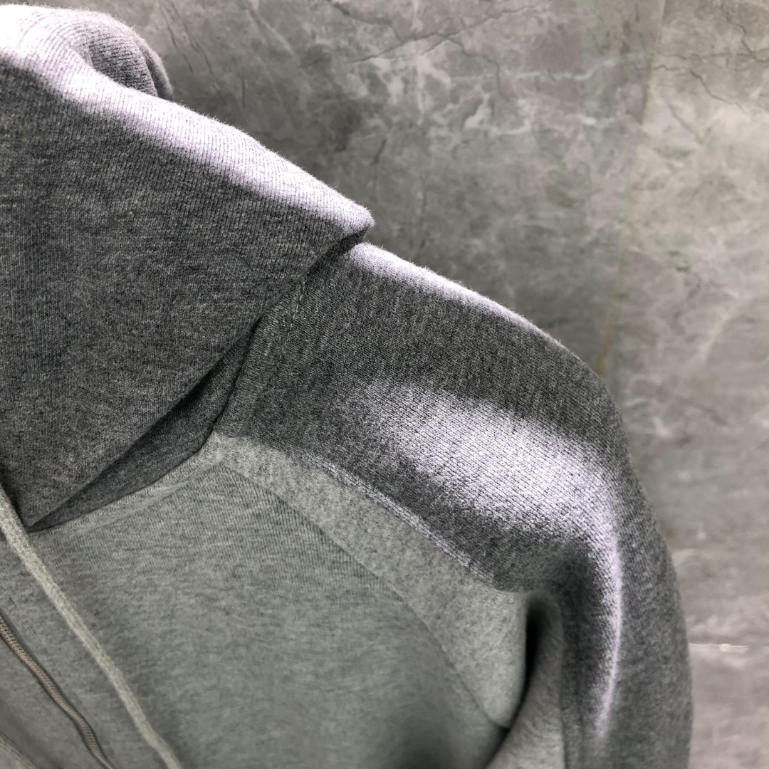 THOM BROWNE 灰色四杠拼色拉链连帽卫衣 长袖 灰色