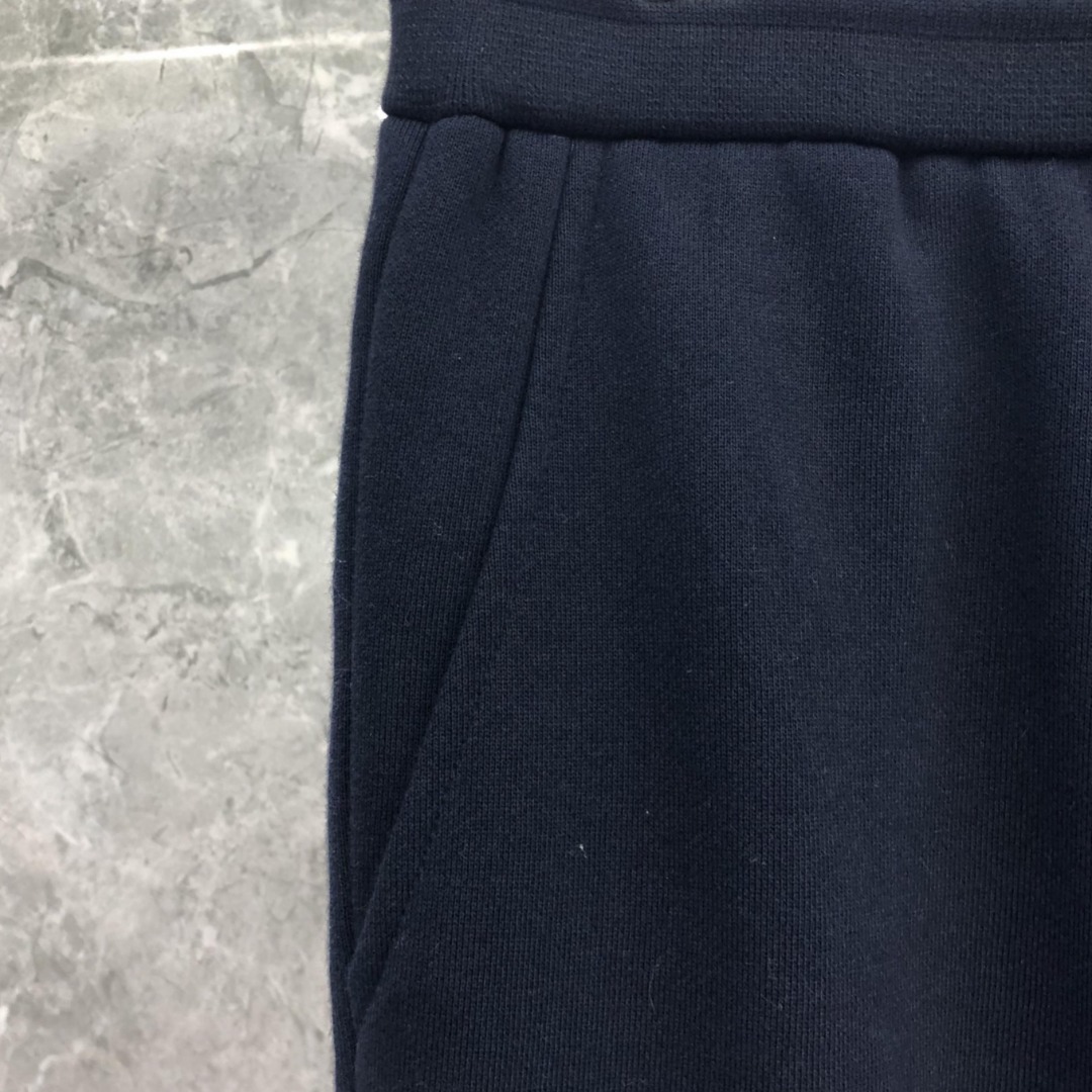THOM BROWNE 经典四杠小狗刺绣图案松紧腰卫裤 运动裤 休闲裤 裤子 藏青色 灰色 