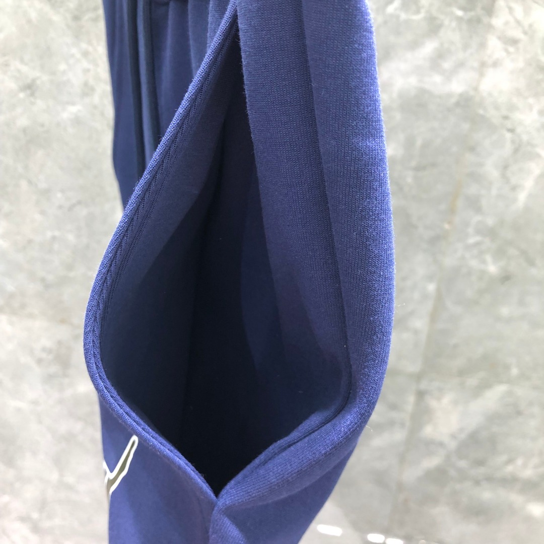 THOM BROWNE 白色四杠小狗印花松紧腰卫裤 休闲裤 裤子 天蓝色 灰色 杏色 卡其色 黄色 湖水蓝 军绿色 深蓝色