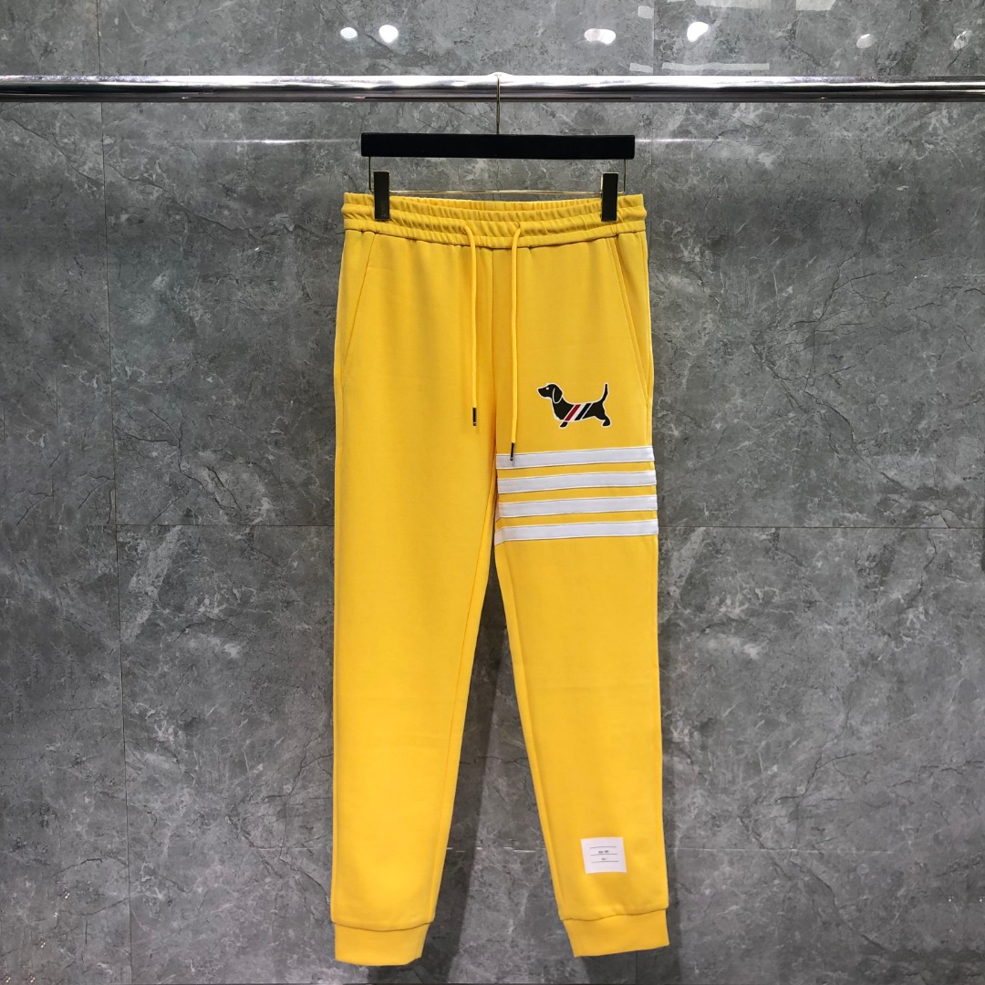 THOM BROWNE 白色四杠小狗印花松紧腰卫裤 休闲裤 裤子 天蓝色 灰色 杏色 卡其色 黄色 湖水蓝 军绿色 深蓝色