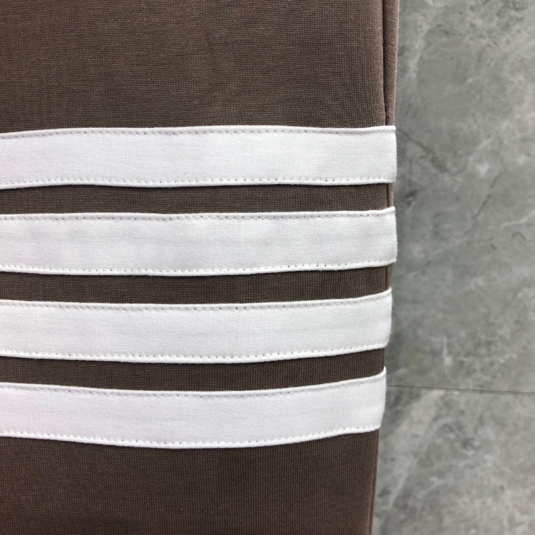 THOM BROWNE 白色四杠小狗印花松紧腰卫裤 休闲裤 裤子 天蓝色 灰色 杏色 卡其色 黄色 湖水蓝 军绿色 深蓝色