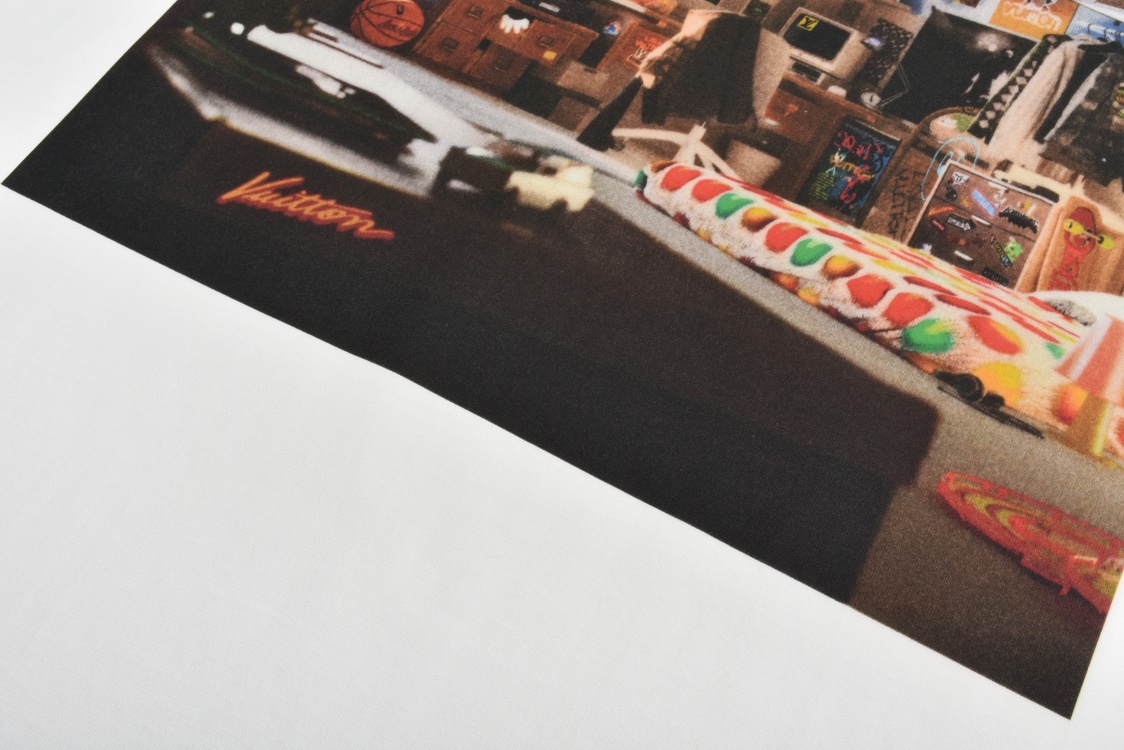 LOUIS VUITTON 路易威登 卧室油画涂鸦印花圆领短袖 T恤 白色 1ABY3Z