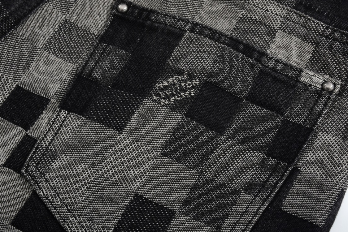 LOUIS VUITTON FW24 路易威登 棋盘格马赛格直筒牛仔裤 裤子 长裤 1AHEBS